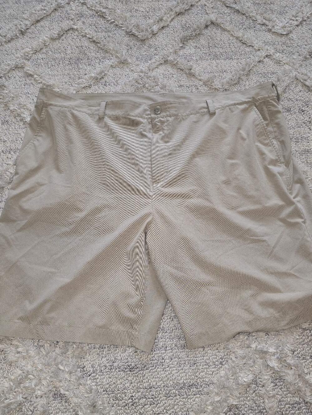 Vineyard Vines Shorts Mens 46 Khaki Beige Fairway Performance Golf Chino Stretch